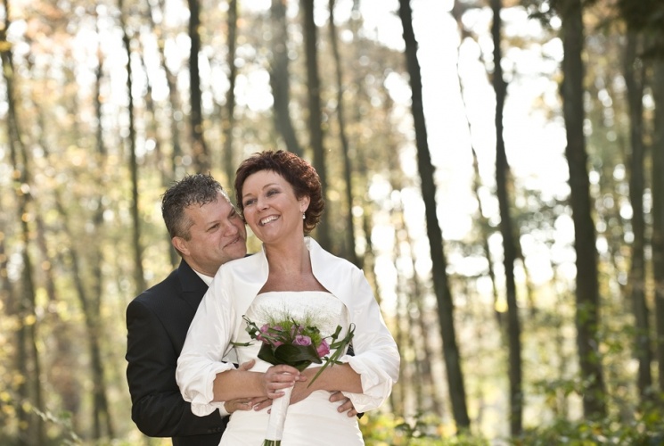 spontane bruidsfotografie Limburg Hoensbroek en Kasteel Doenrade