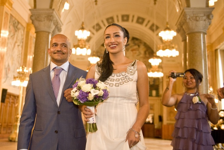 Hindoestaanse trouwceremonie bruidsfotograaf Rotterdam Gemeentehuis
